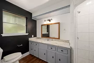 7231 Ridge Oak Dr, Houston, TX 77088 - Photo 19
