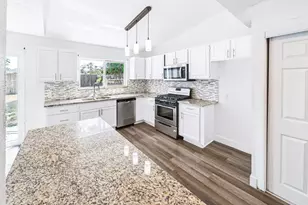 5010 Malmedy Rd, Houston, TX 77033 - Photo 9
