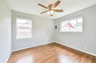 9631 Bundy Ln, Houston, TX 77080 - Photo 23