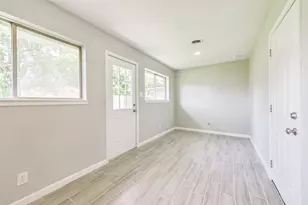 9631 Bundy Ln, Houston, TX 77080 - Photo 15