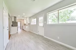 9631 Bundy Ln, Houston, TX 77080 - Photo 25