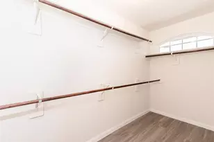 3907 Calgary Cir, Missouri City, TX 77459 - Photo 9