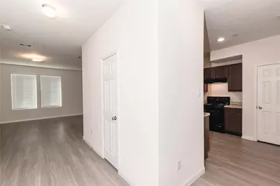 3907 Calgary Circle, Missouri City, TX 77459 - Photo 3