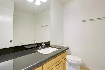 415 Hawthorne Street #5, Houston, TX 77006 - Photo 11