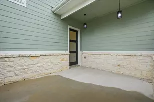 719 Sandy Bay Ln, Kemah, TX 77565 - Photo 21