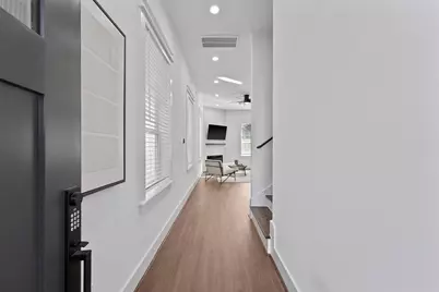 6130 Endeavor Heights Road, Houston, TX 77091 - Photo 3