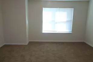 13018 Kingston Point Ln, Houston, TX 77047 - Photo 11