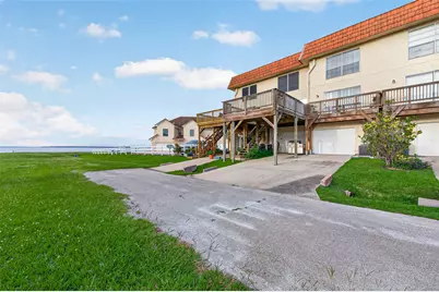 71 Regency Point, Montgomery, TX 77356 - Photo 3