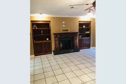 1308 Hospital Drive, Angleton, TX 77515 - Photo 11