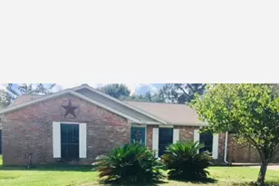 1308 Hospital Dr, Angleton, TX 77515 - Photo 1