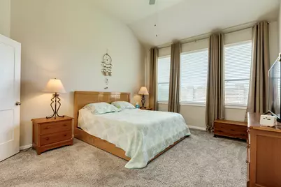 12917 Ocean Breeze Lane, Texas City, TX 77568 - Photo 9