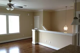 317 W 26th St, Houston, TX 77008 - Photo 13