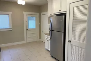 317 W 26th St, Houston, TX 77008 - Photo 3