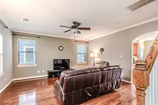 1828 Woodbend Village Ct, Houston, TX 77055 - Photo 13