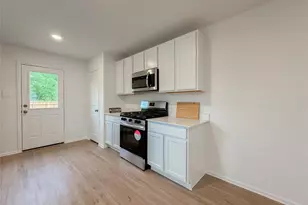 1515 Las Cuevas Dr, Conroe, TX 77301 - Photo 11