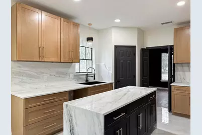 14211 Napier Court, Houston, TX 77069 - Photo 3