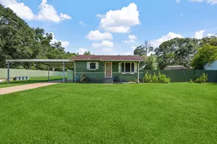 9820 Hwy 150, Shepherd, TX 77371 - Photo 1