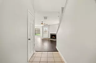 2015 Greencrest Dr, Missouri City, TX 77489 - Photo 3