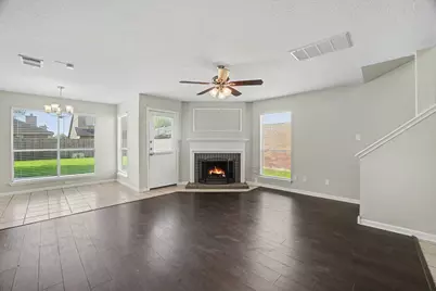 2015 Greencrest Drive, Missouri City, TX 77489 - Photo 7