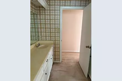 12034 Glenway Drive, Houston, TX 77070 - Photo 17