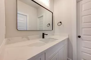 890 Paul Quinn St, Houston, TX 77091 - Photo 21