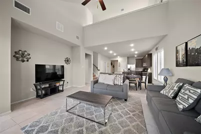 8723 Arbor Trail Drive, Missouri City, TX 77459 - Photo 5