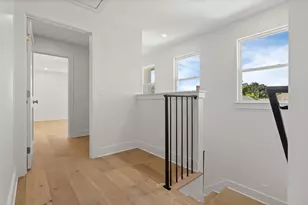 1011 W Cottage St, Houston, TX 77009 - Photo 39