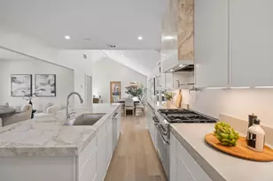 1011 W Cottage St, Houston, TX 77009 - Photo 1