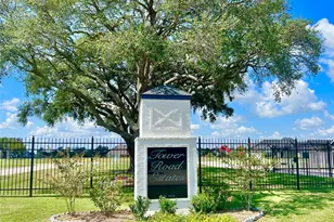 15722 N Tower Cir, Santa Fe, TX 77517 - Photo 25