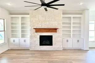 15722 N Tower Cir, Santa Fe, TX 77517 - Photo 9