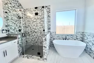 15722 N Tower Cir, Santa Fe, TX 77517 - Photo 17