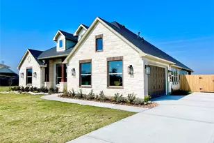 15722 N Tower Cir, Santa Fe, TX 77517 - Photo 3