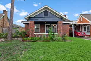 5022 Lindsay St, Houston, TX 77023 - Photo 1