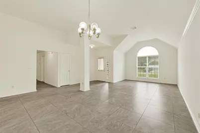8818 Driftstone Drive, Spring, TX 77379 - Photo 9
