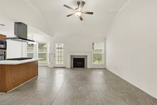 8818 Driftstone Dr, Spring, TX 77379 - Photo 5