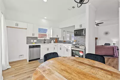 617 Prairie Ln, Angleton, TX 77515 - Photo 7