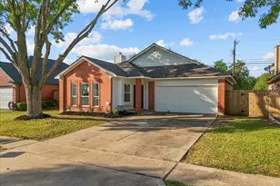 617 Prairie Ln, Angleton, TX 77515 - Photo 21