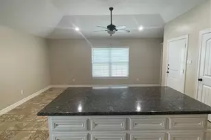 8230 Constellation Ln, Houston, TX 77075 - Photo 15