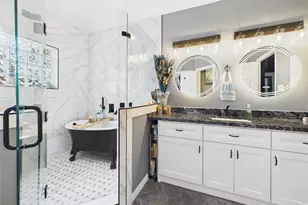 203 Las Brisas St, Kemah, TX 77565 - Photo 25