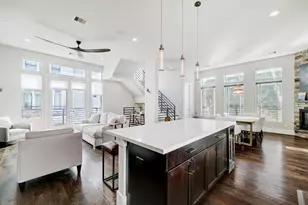 5622 Kiam St, Houston, TX 77007 - Photo 1