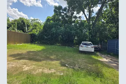 3513 Lockwood Drive, Houston, TX 77026 - Photo 1