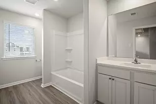 15643 Honey Cv Dr, Conroe, TX 77303 - Photo 9