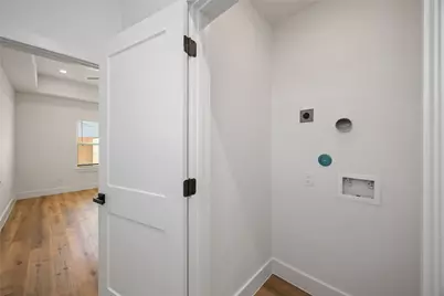 8009 Cora Street, Houston, TX 77088 - Photo 15