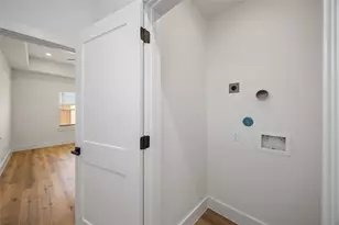 8009 Cora St, Houston, TX 77088 - Photo 15
