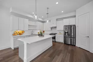 1745 Ojeman Point Ln, Houston, TX 77055 - Photo 1