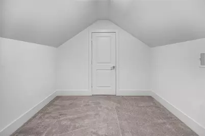 1745 Ojeman Point Lane, Houston, TX 77055 - Photo 35