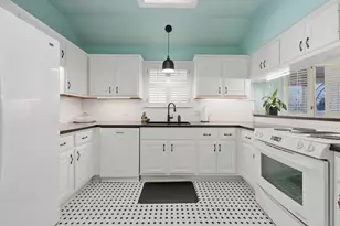 1514 Bennett, Bryan, TX 77802 - Photo 11