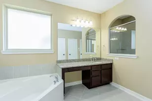 7810 Deep Green Dr, Rosenberg, TX 77469 - Photo 23