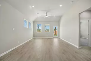 1142 Pine Rivage Dr, Huffman, TX 77336 - Photo 9