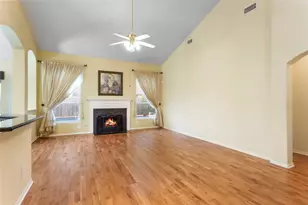 4907 Elmwood Ct, Baytown, TX 77521 - Photo 5